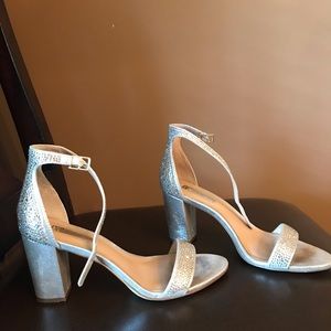 Block heel champagne color dress sandals size 8M